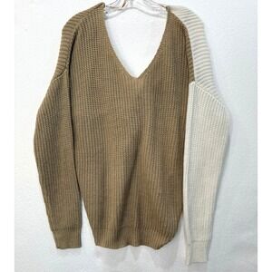 Women's Love Tree Sz Large V Neck Twist Back Tan Ivory Color Block Sweater